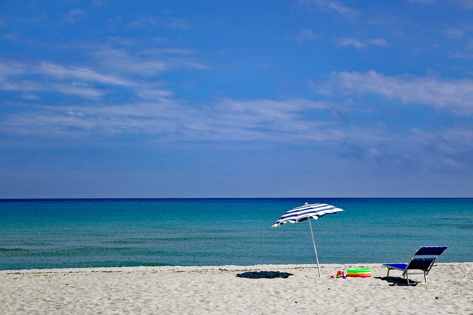 Especial Verano…  Limpia tu nevera de playa y mantenla en buen estado. 1