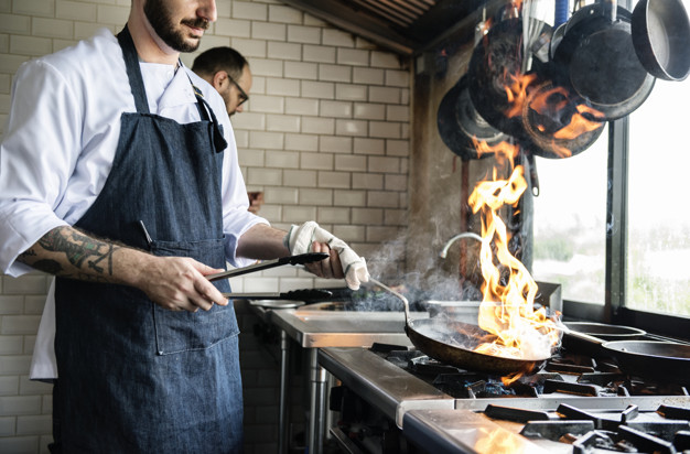 Tres riesgos que podrían estar en tu cocina profesional y puedes evitar